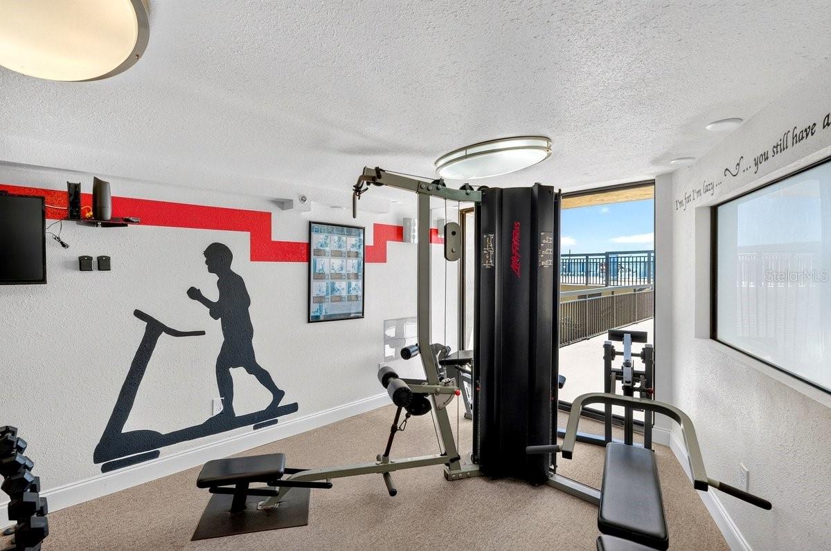 MOONTIDE CONDO - Residential