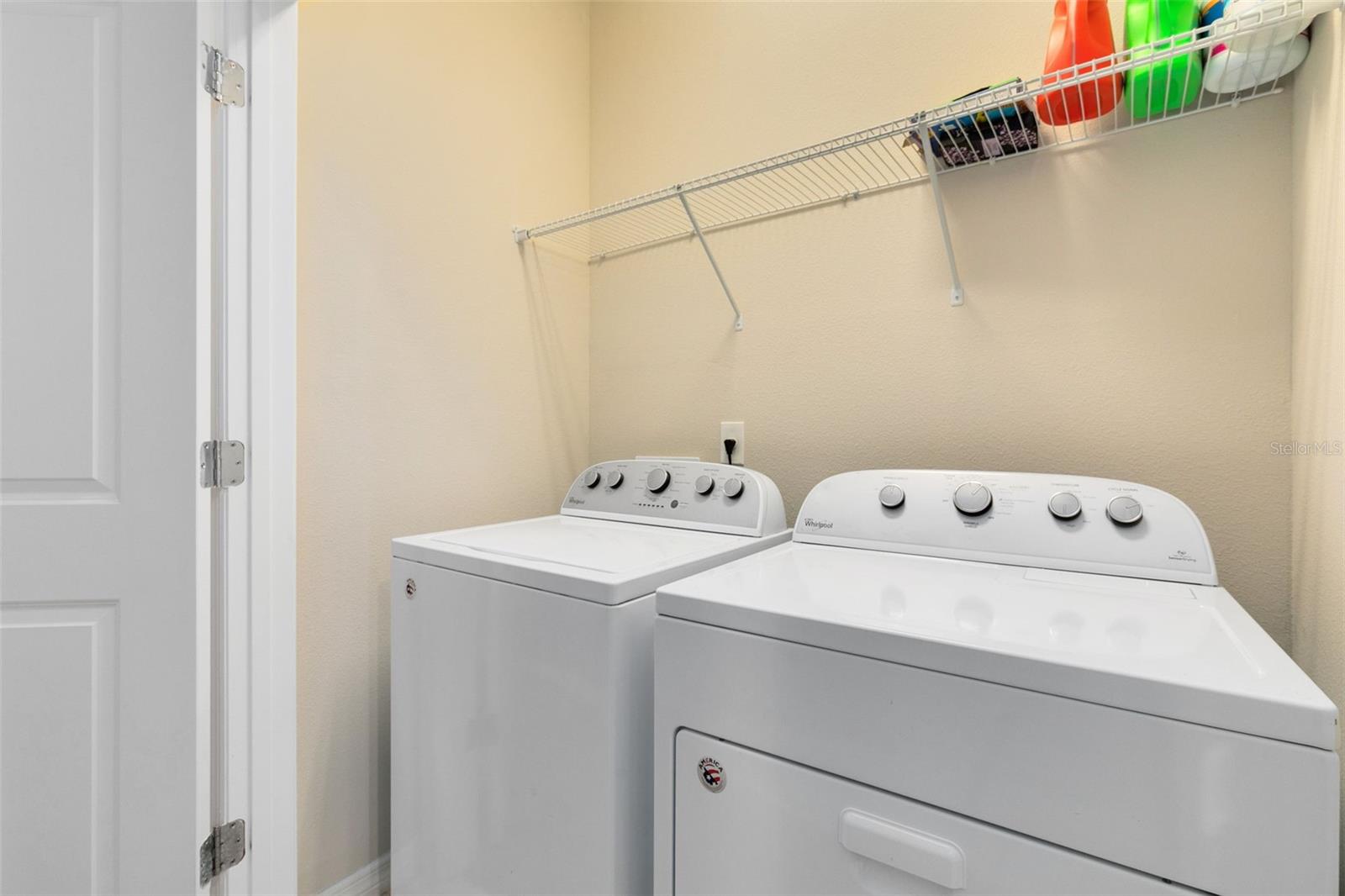 OVIEDO PARK TERRACE - Residential Lease