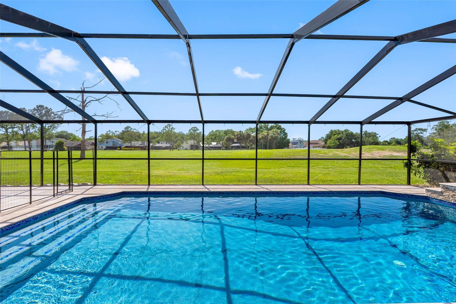 NORTHDALE GOLF CLB SEC D UN 2 - Residential