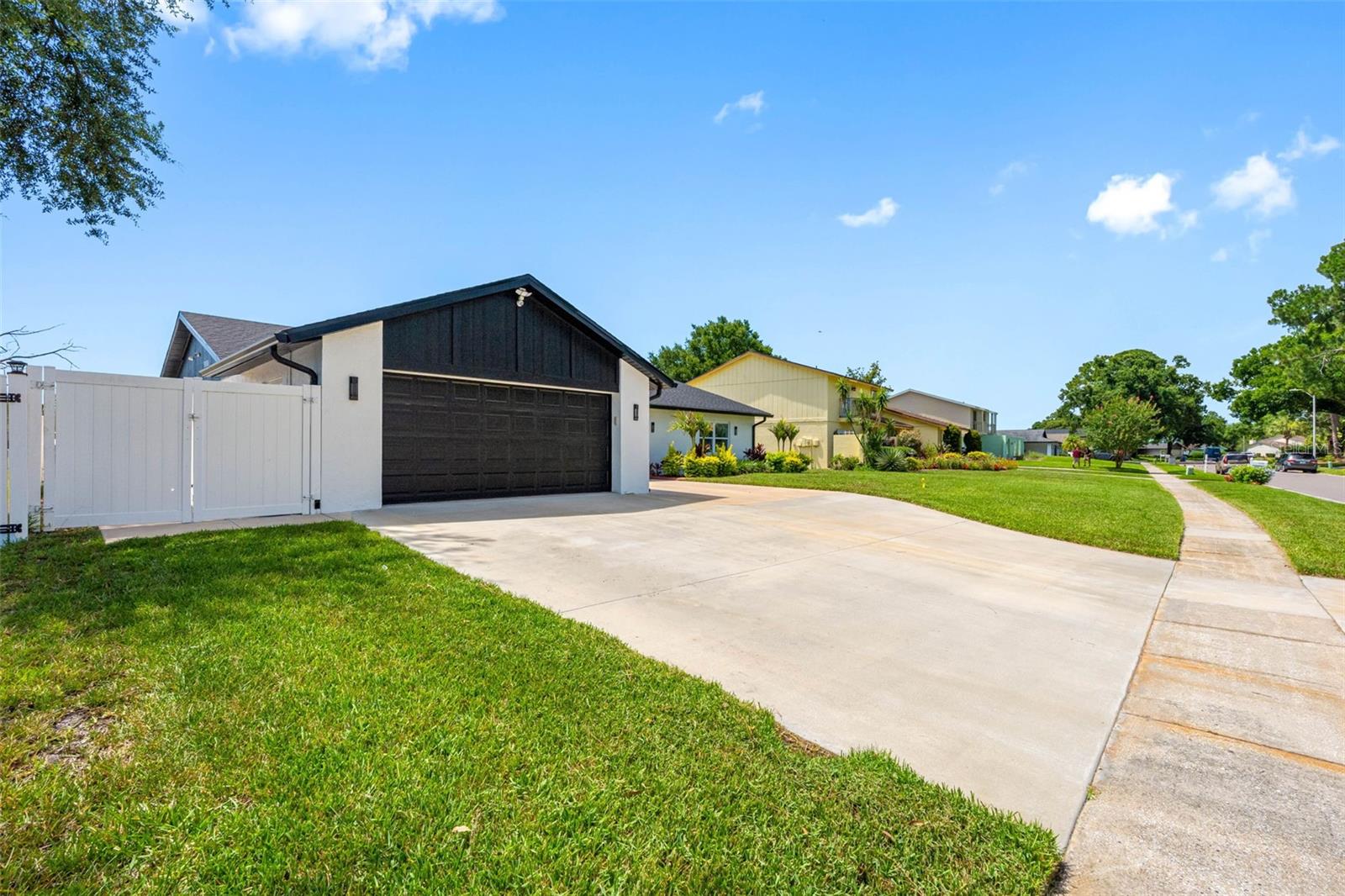 NORTHDALE GOLF CLB SEC D UN 2 - Residential