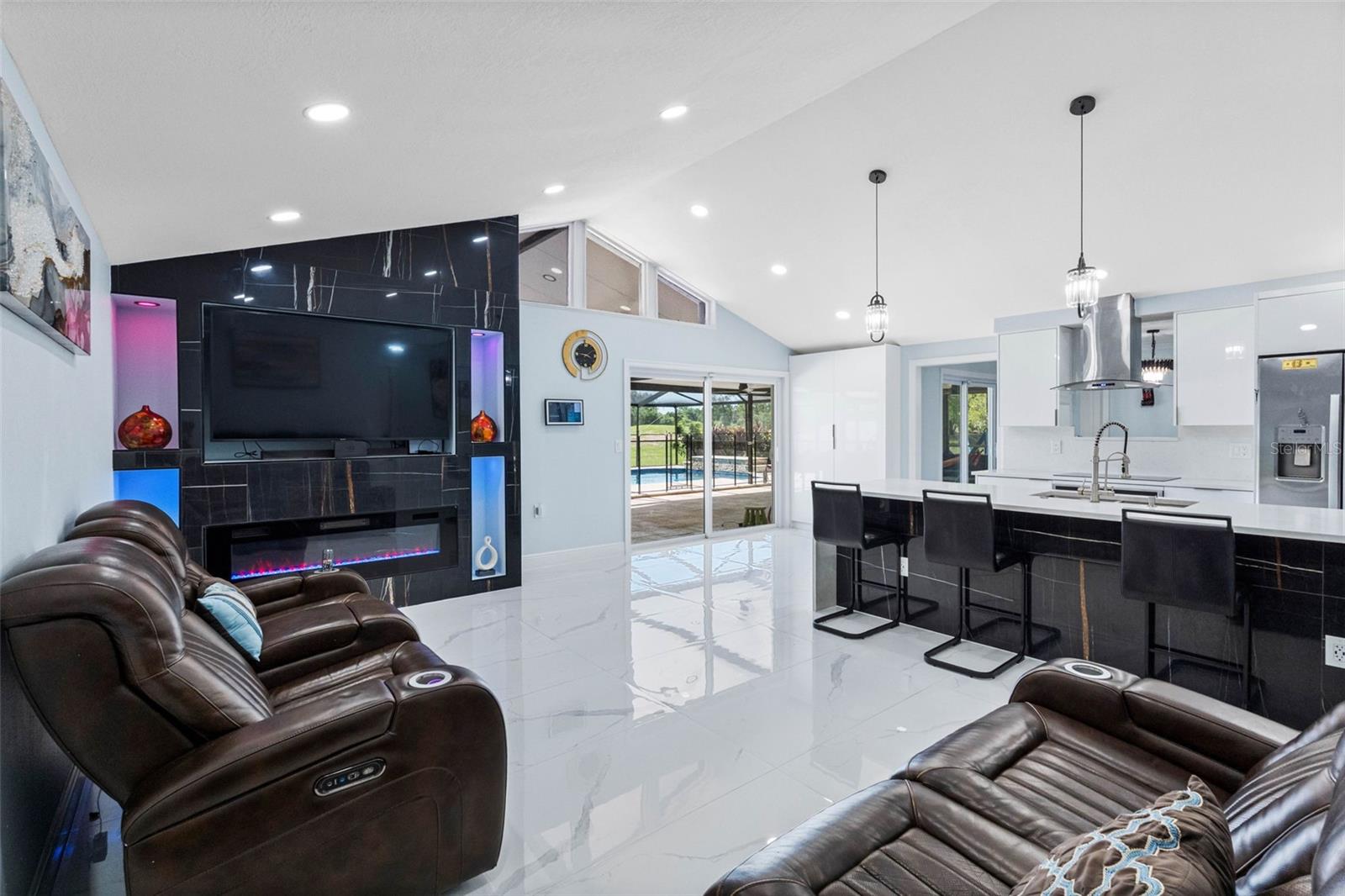 NORTHDALE GOLF CLB SEC D UN 2 - Residential