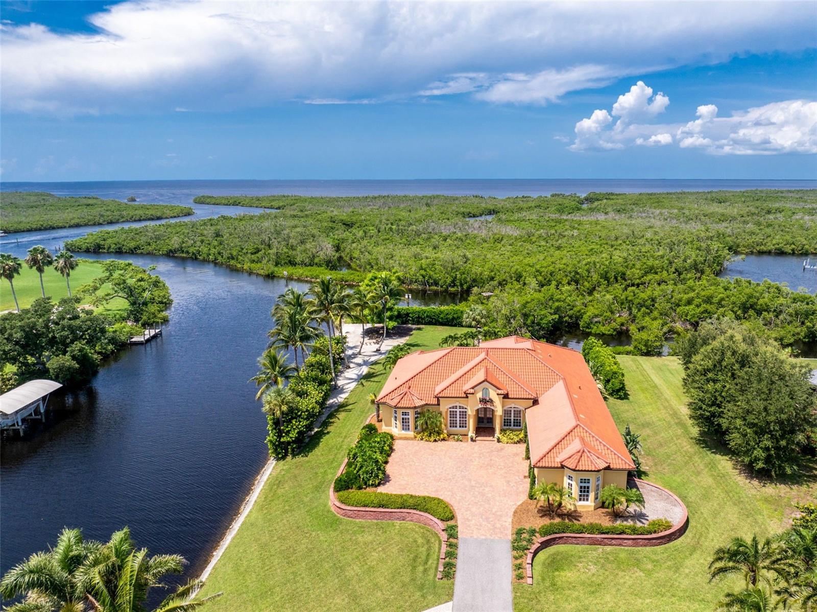 2000 MIDWAY ESTATES - Residential