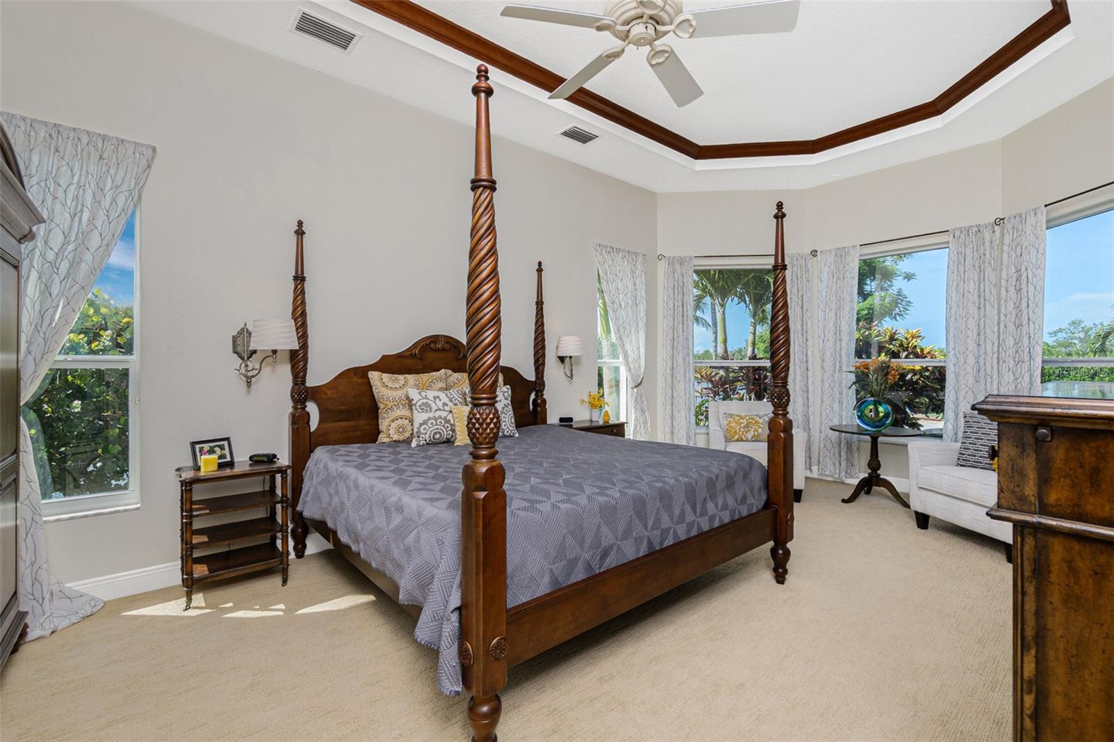 2000 MIDWAY ESTATES - Residential