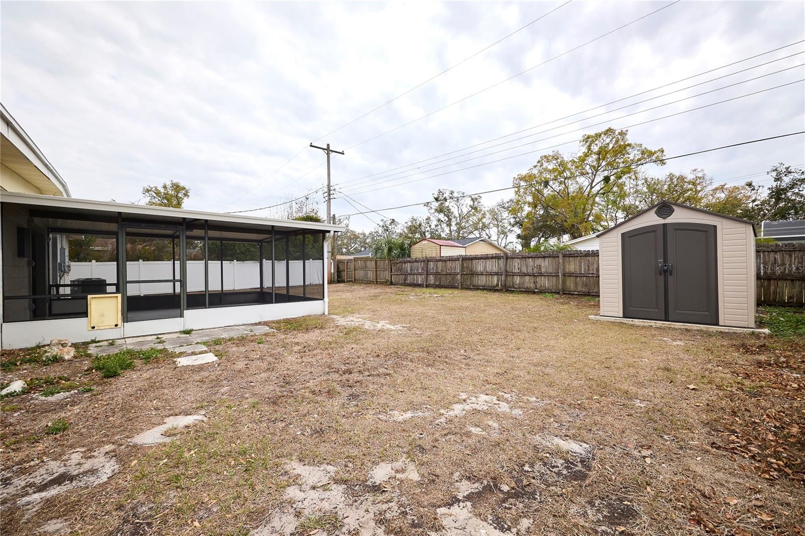 CARROLLWOOD SUB UNIT 1 - Residential Lease