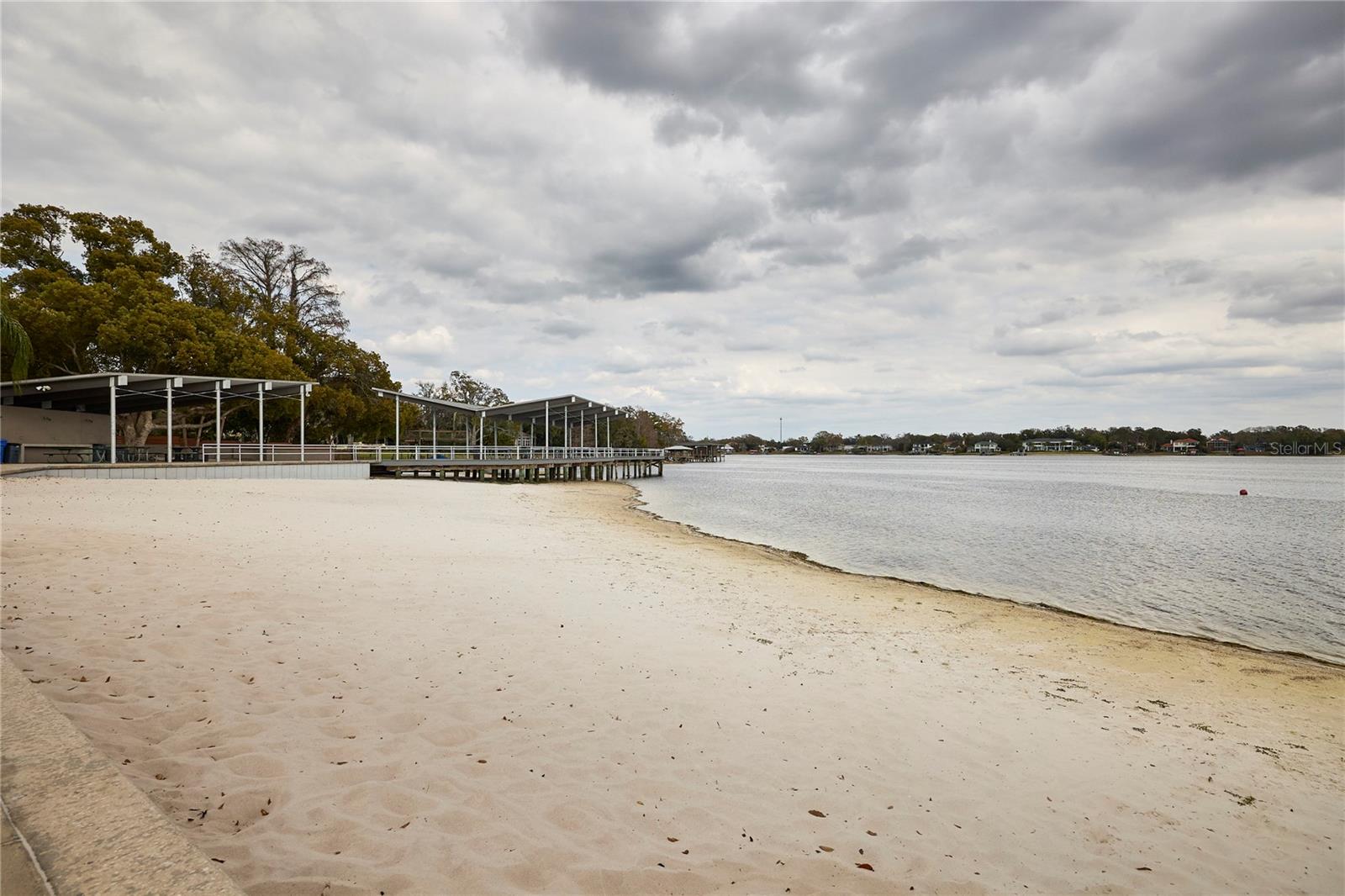 CARROLLWOOD SUB UNIT 1 - Residential Lease