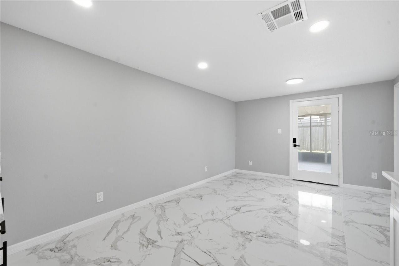 WEST PORT SUB - Residential