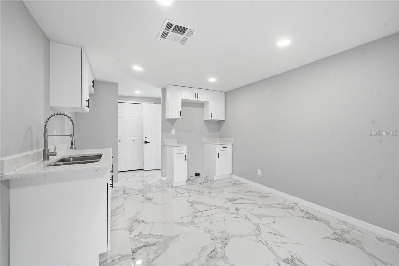 WEST PORT SUB - Residential