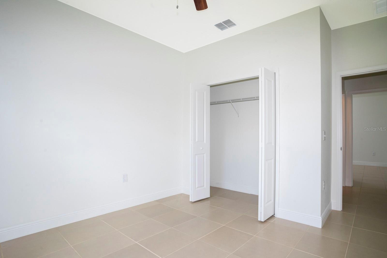 MARION OAKS UN 04 - Residential