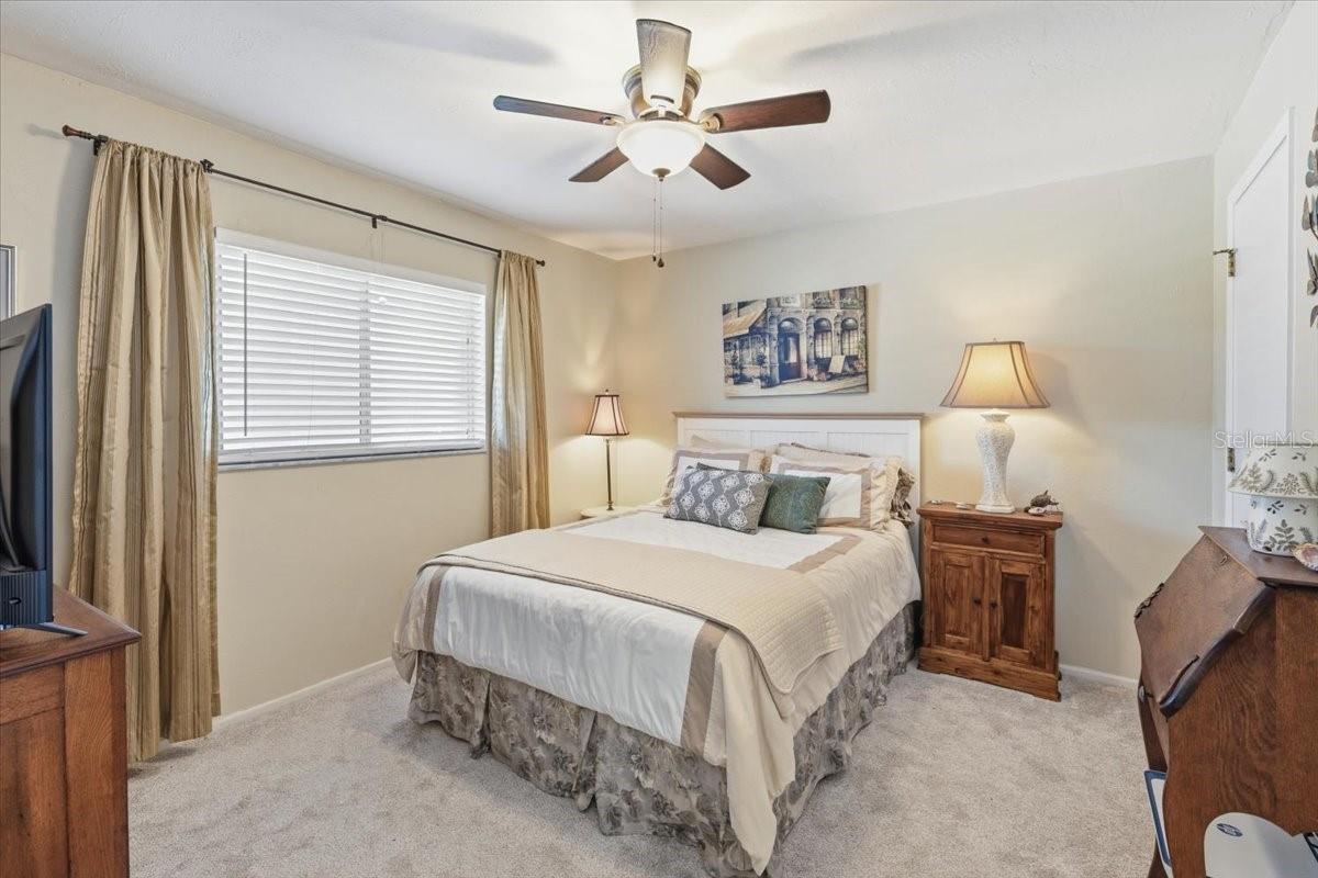 FIDDLERS GREEN II CONDO - Residential