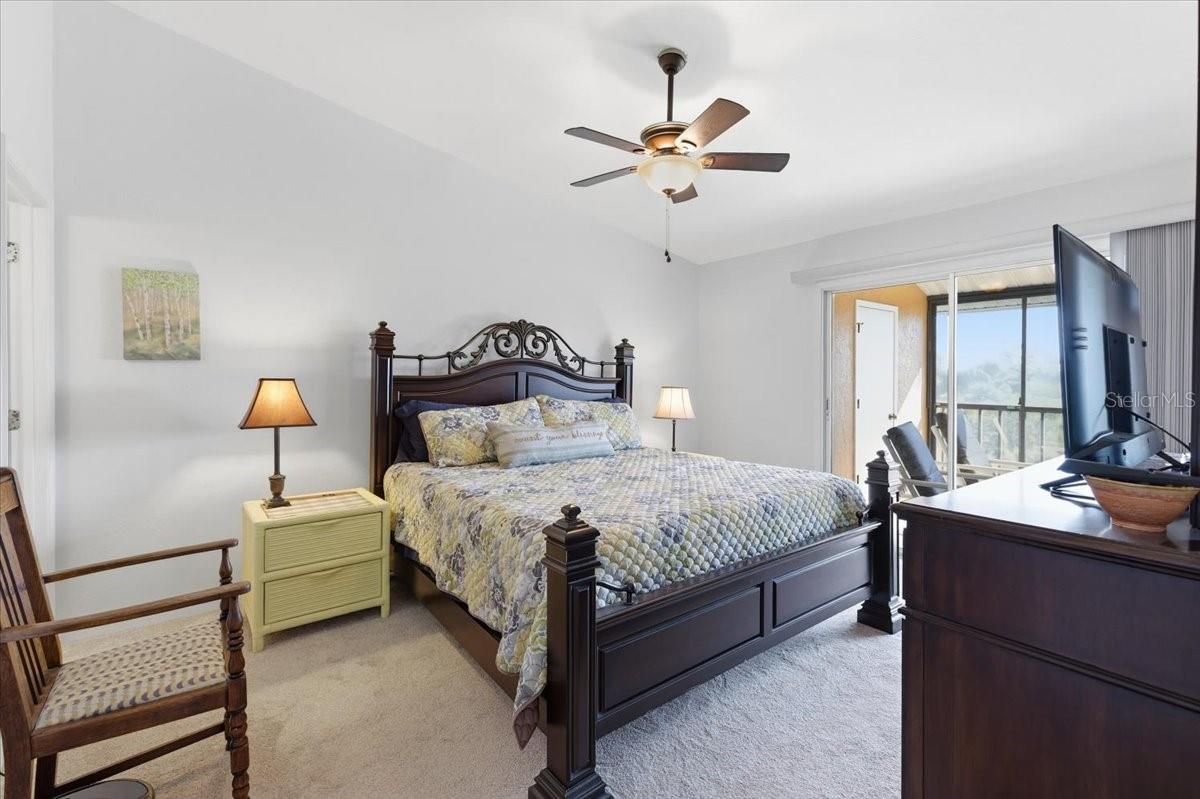 FIDDLERS GREEN II CONDO - Residential
