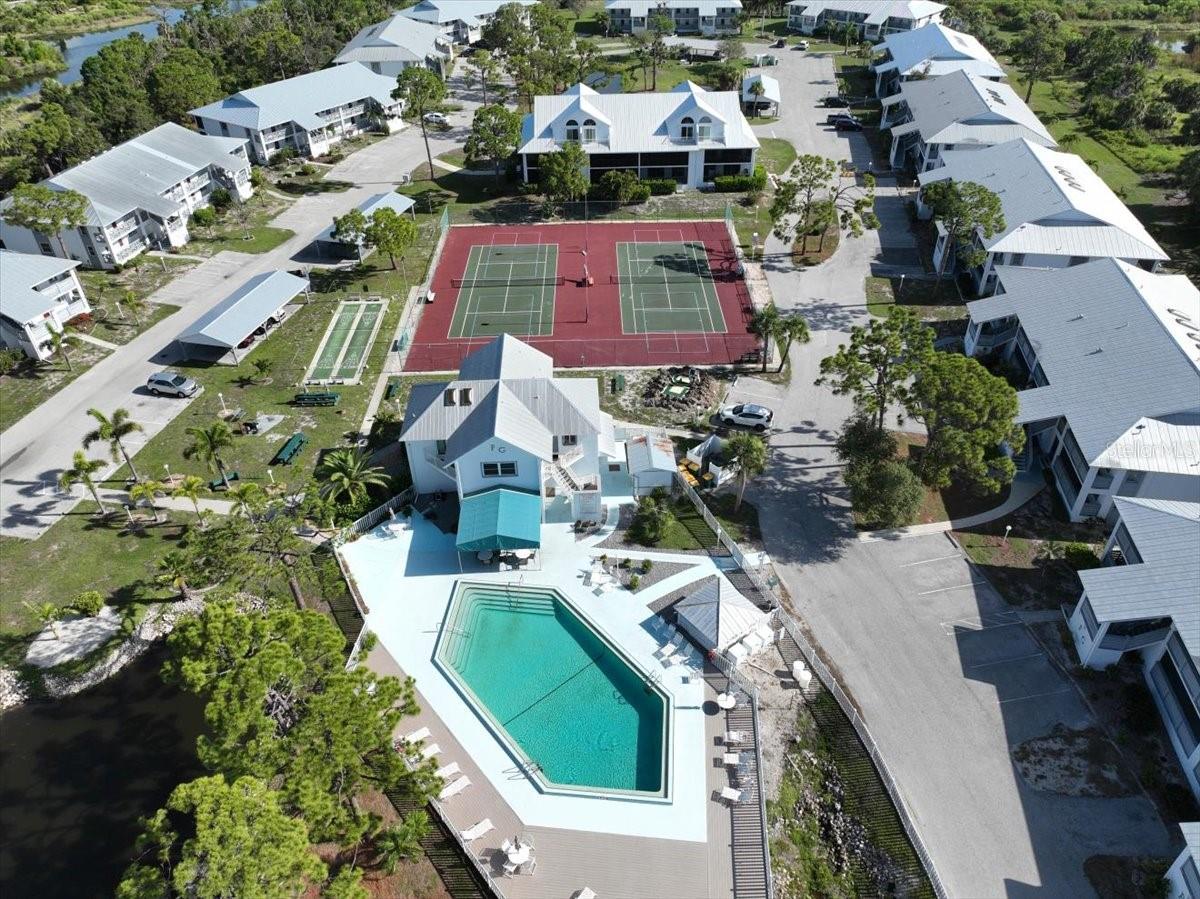 FIDDLERS GREEN II CONDO - Residential