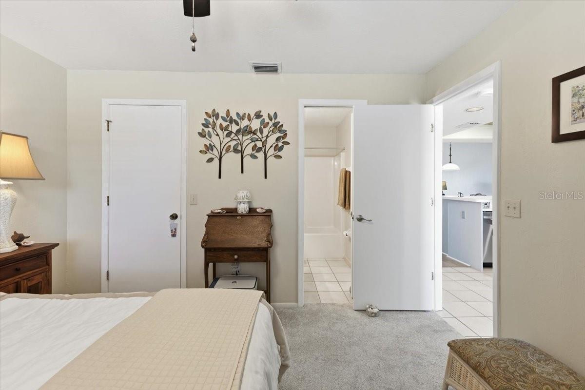 FIDDLERS GREEN II CONDO - Residential