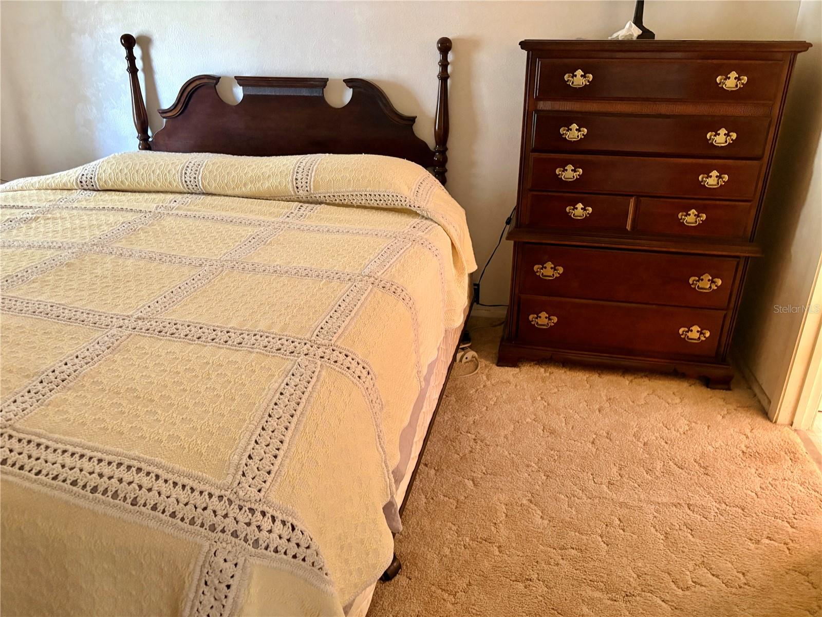 GLEN OAKS GARDEN APTS 2 PH2 - Residential