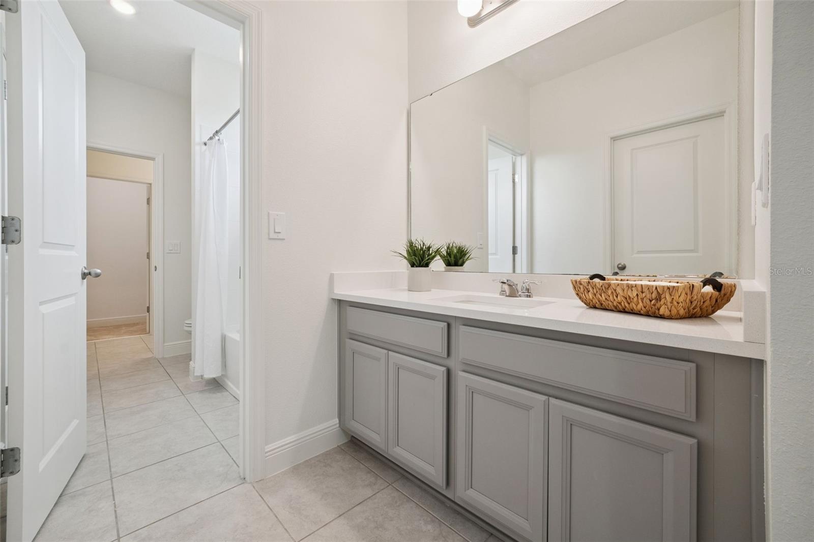 TWINWATERS - Residential