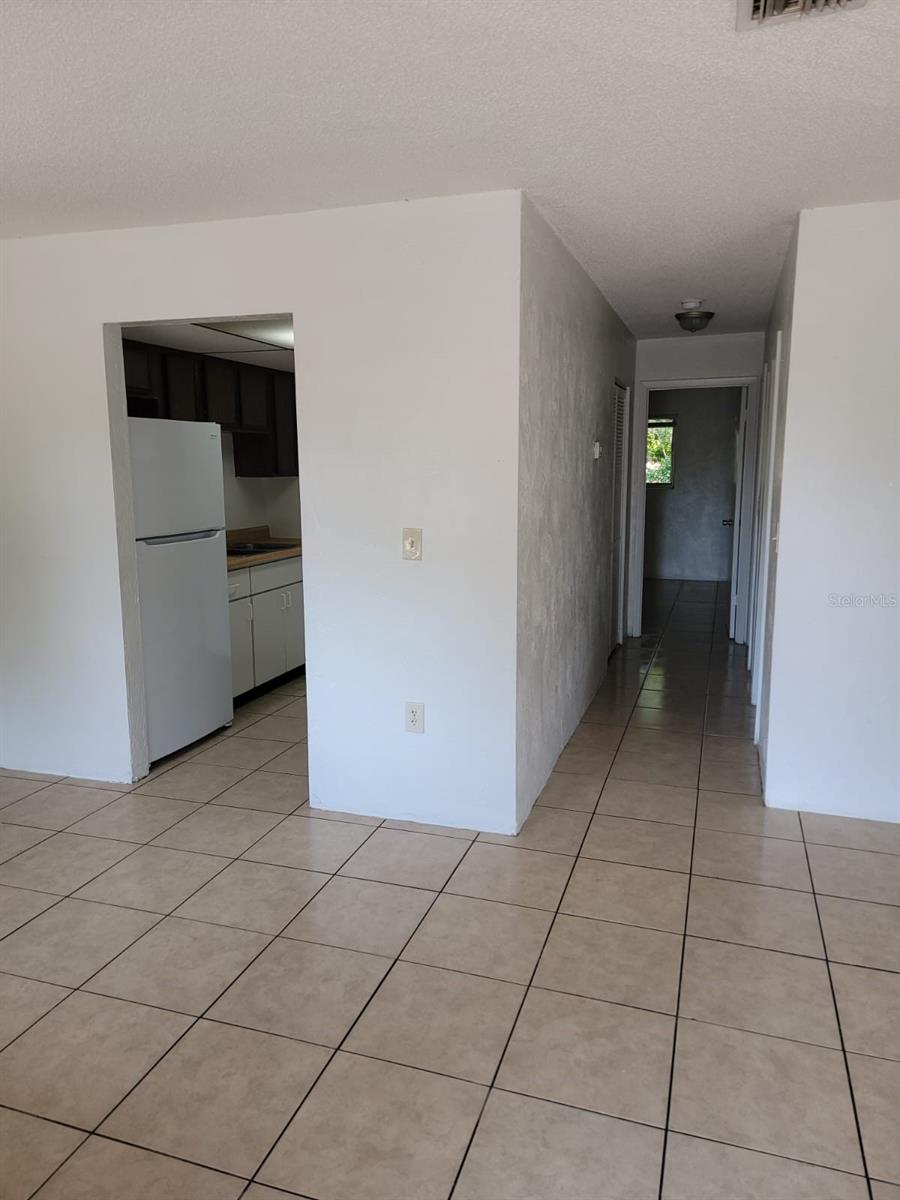 MASON & CARSWELLS HOLLY HIL - Residential Lease