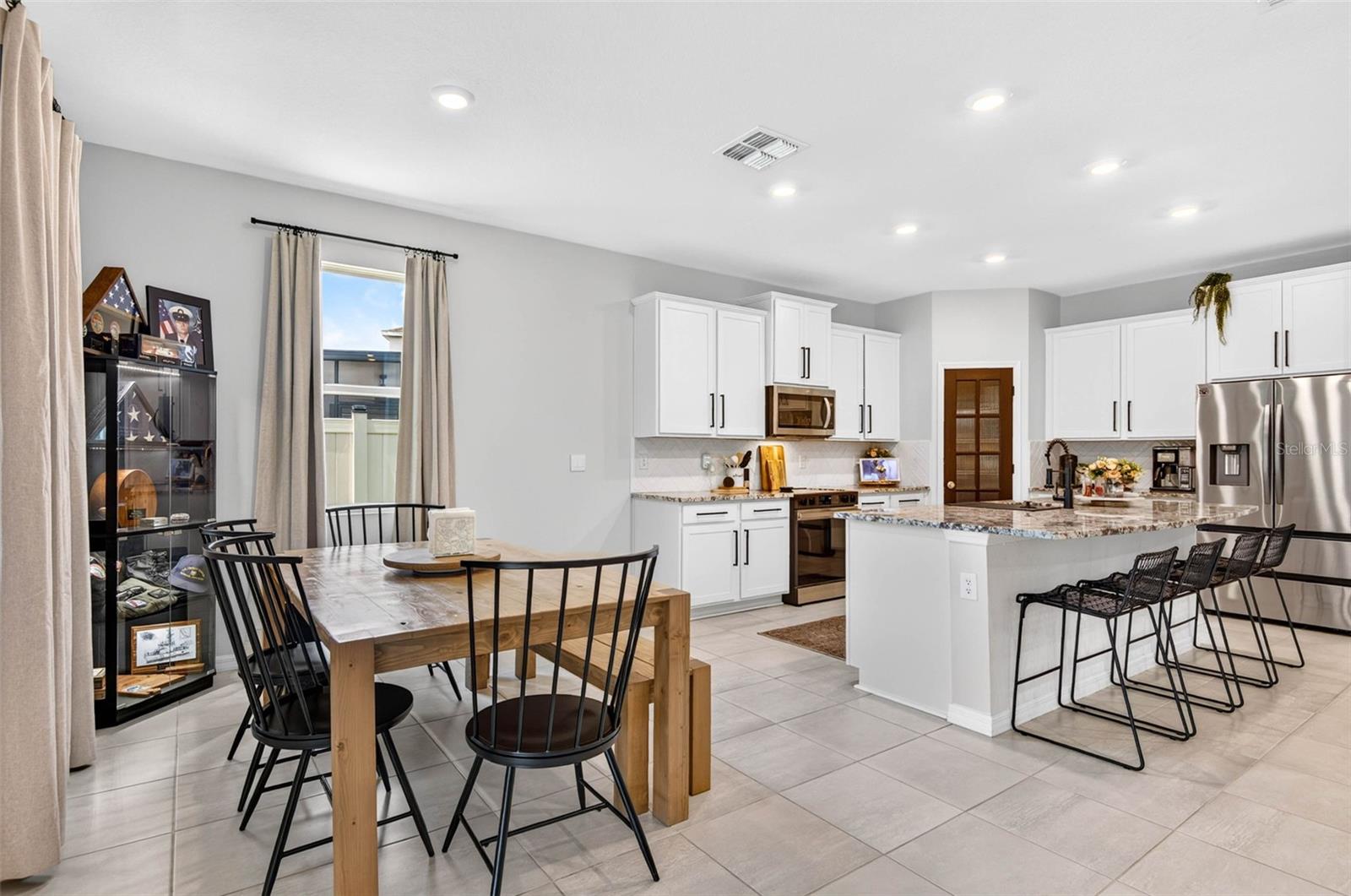 BELLA LAGO PH IE & IIB - Residential