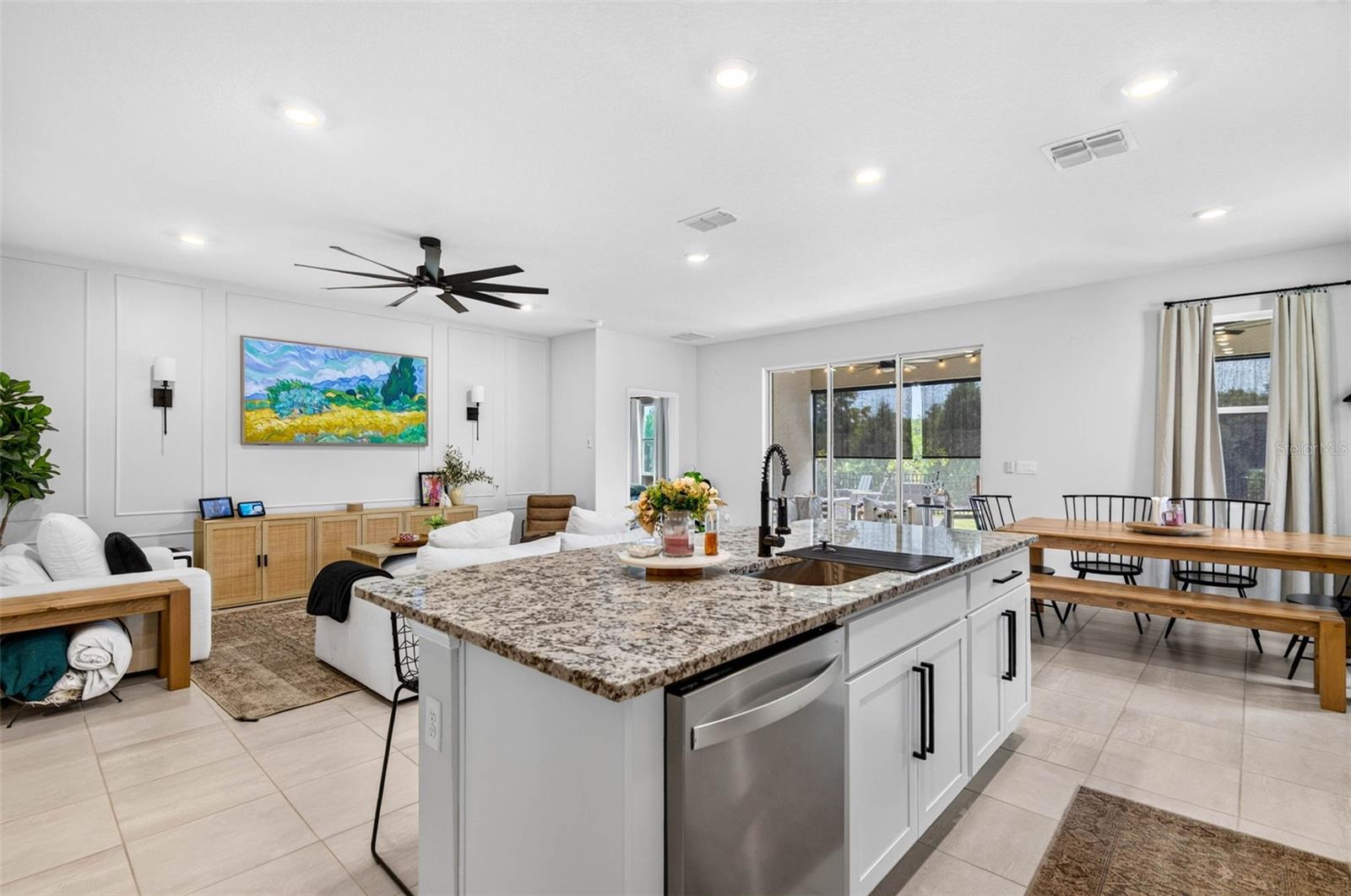 BELLA LAGO PH IE & IIB - Residential