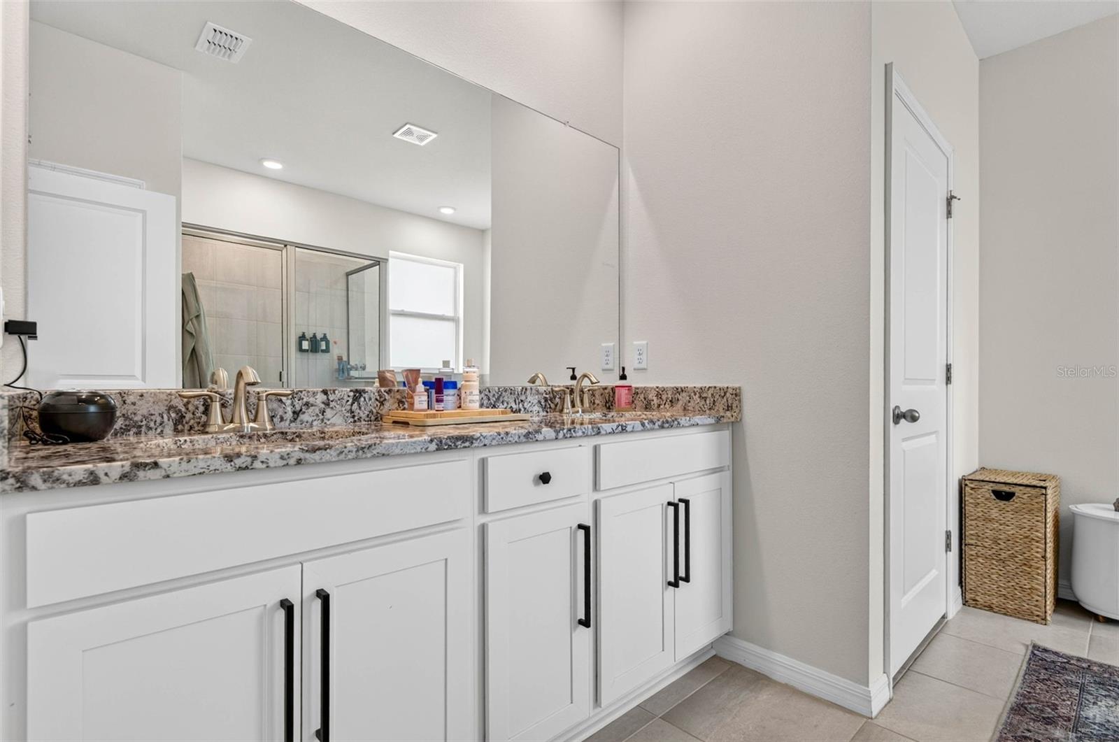 BELLA LAGO PH IE & IIB - Residential