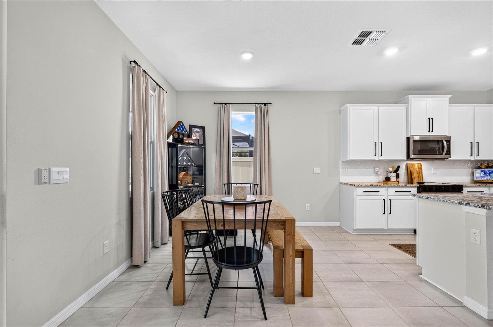 BELLA LAGO PH IE & IIB - Residential