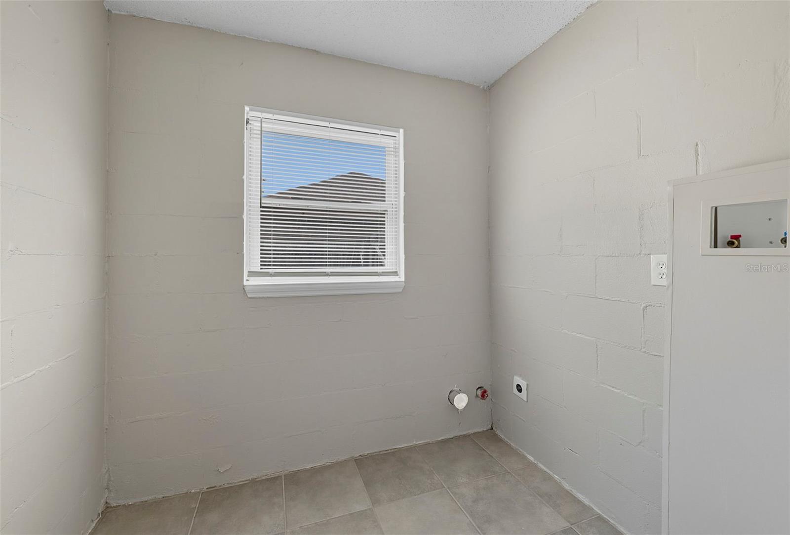 VENETIAN VILLAGE FIRST ADD - Residential