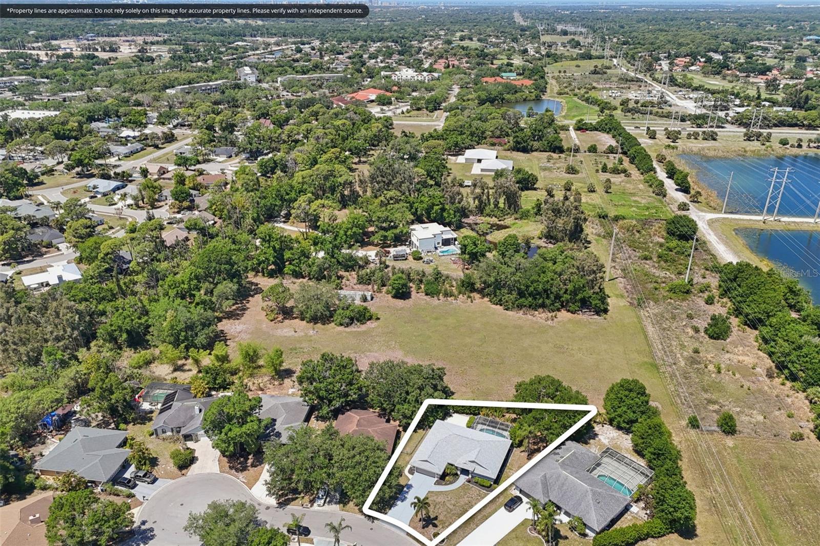 DEER HOLLOW - Residential