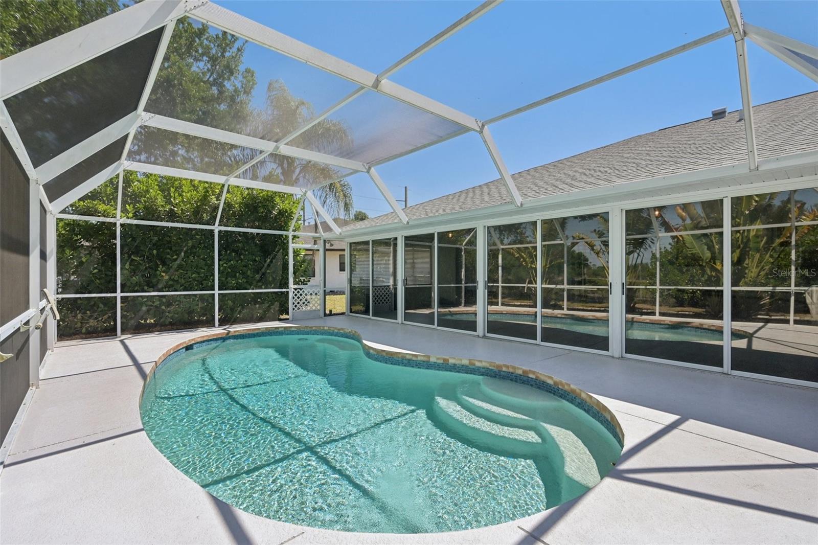 DEER HOLLOW - Residential