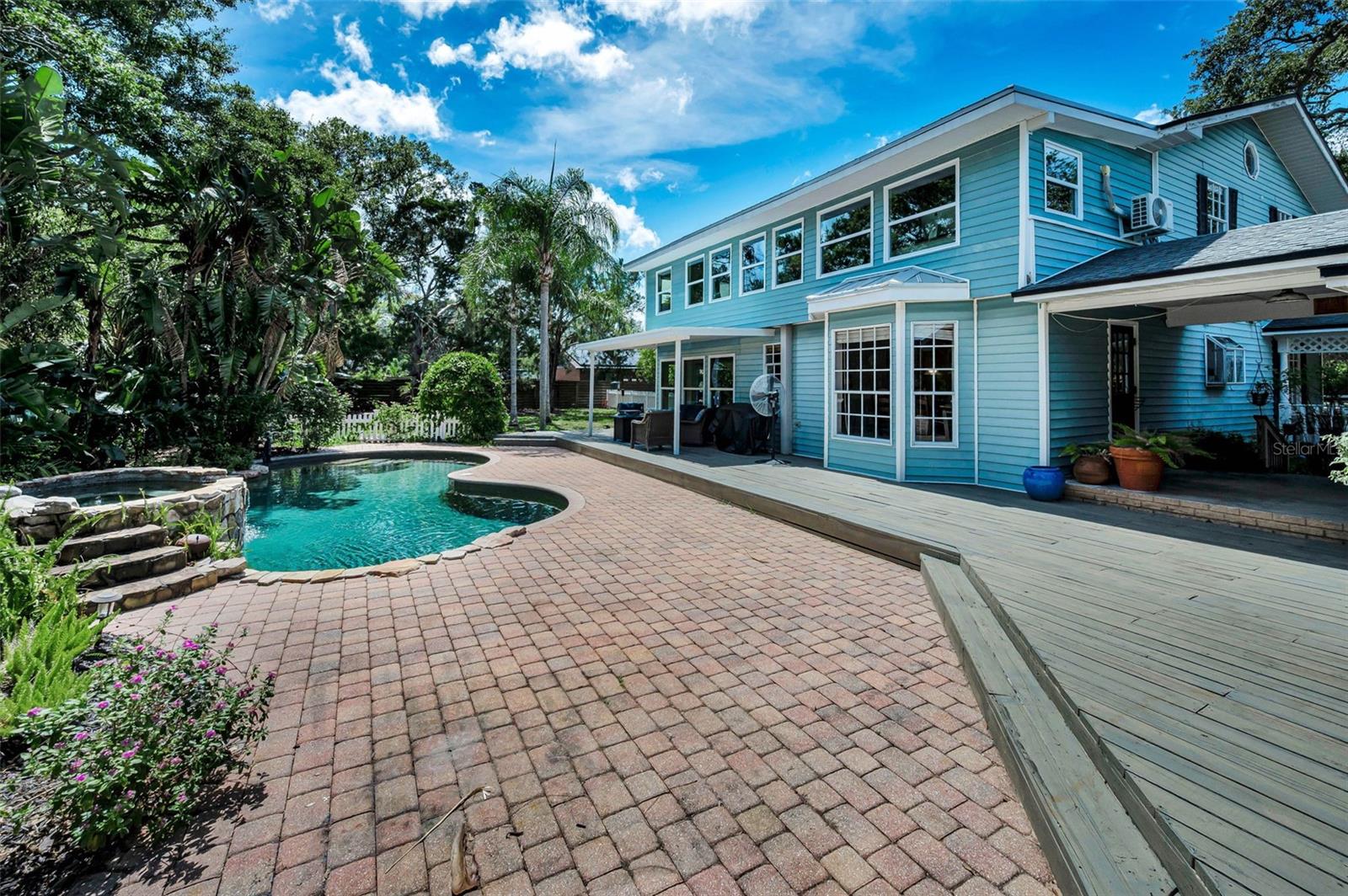 KENNEDYS HARRY SUB - Residential
