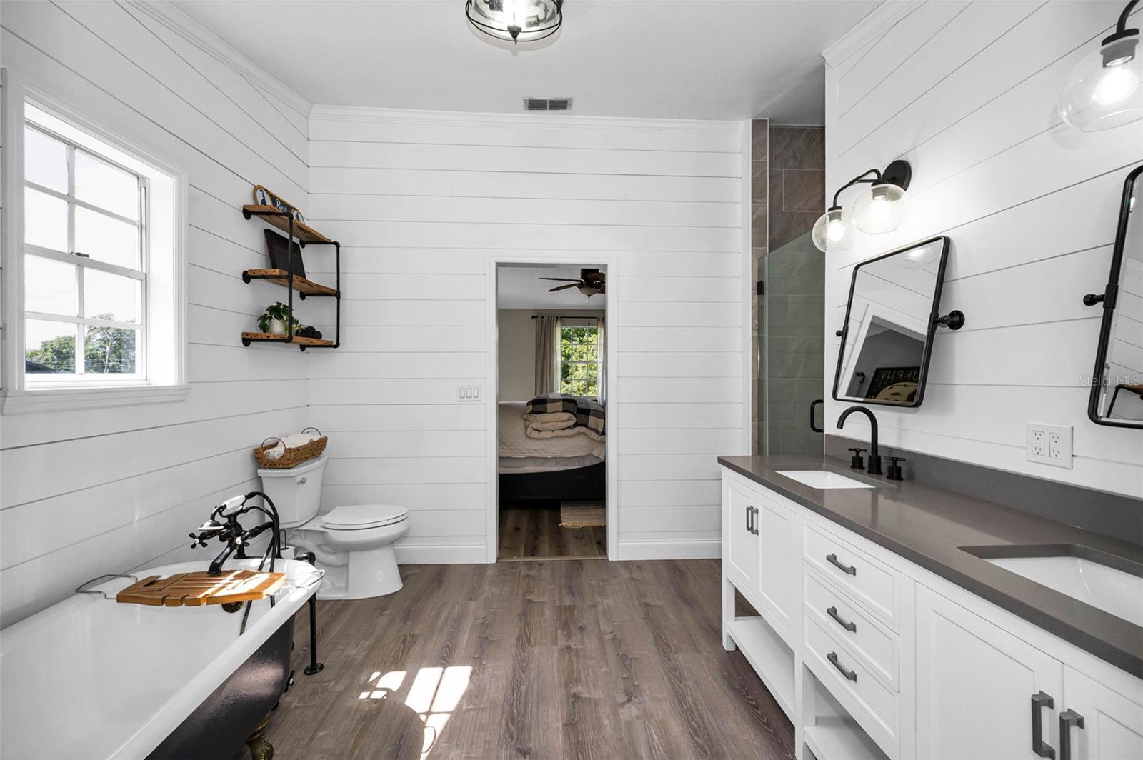 KENNEDYS HARRY SUB - Residential