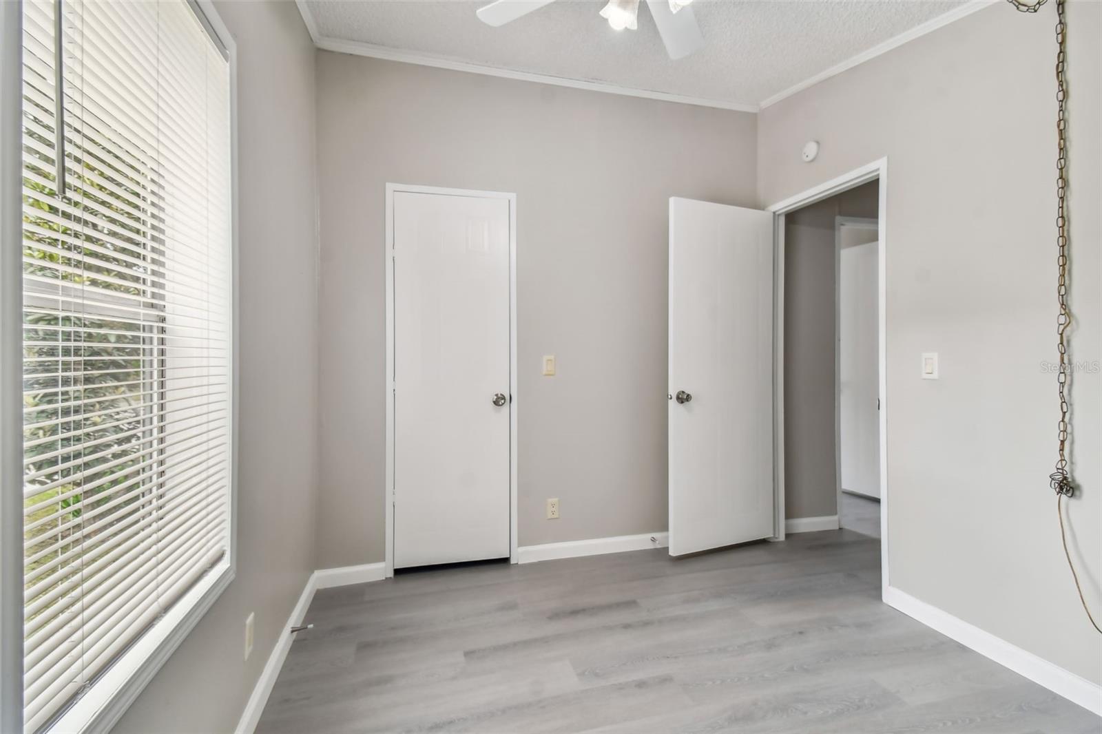 BAY HILLS VILLAGE A CONDOMINIUM LOT 19 BLOCK 2 - Residential