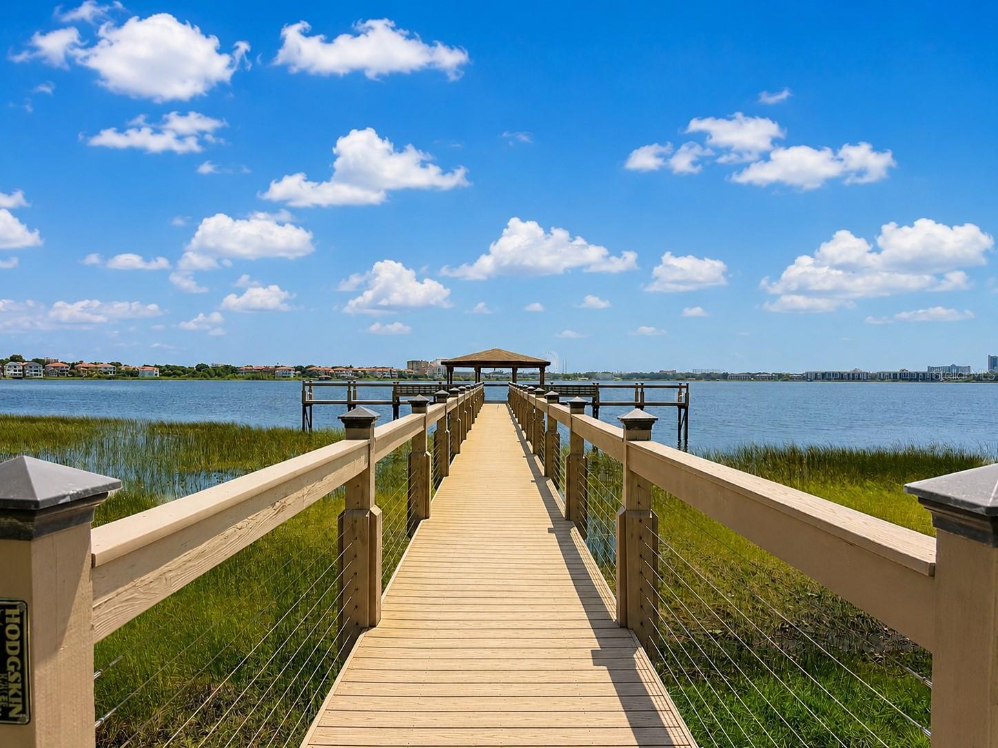 HERITAGE BAY DRIVE PHILLIPS FLR - Residential