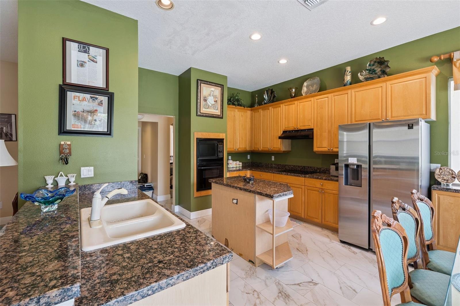 HERITAGE BAY DRIVE PHILLIPS FLR - Residential