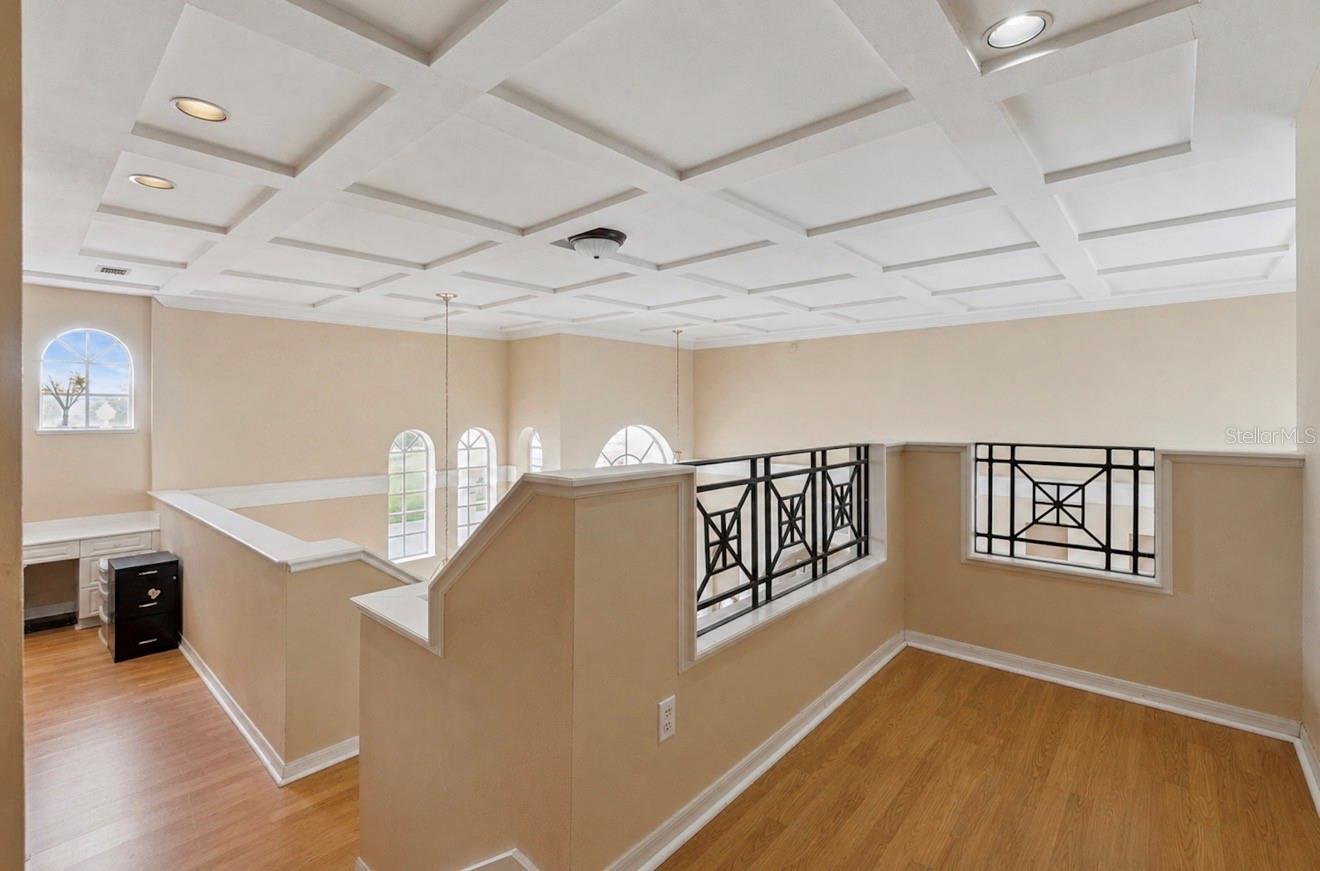 HERITAGE BAY DRIVE PHILLIPS FLR - Residential
