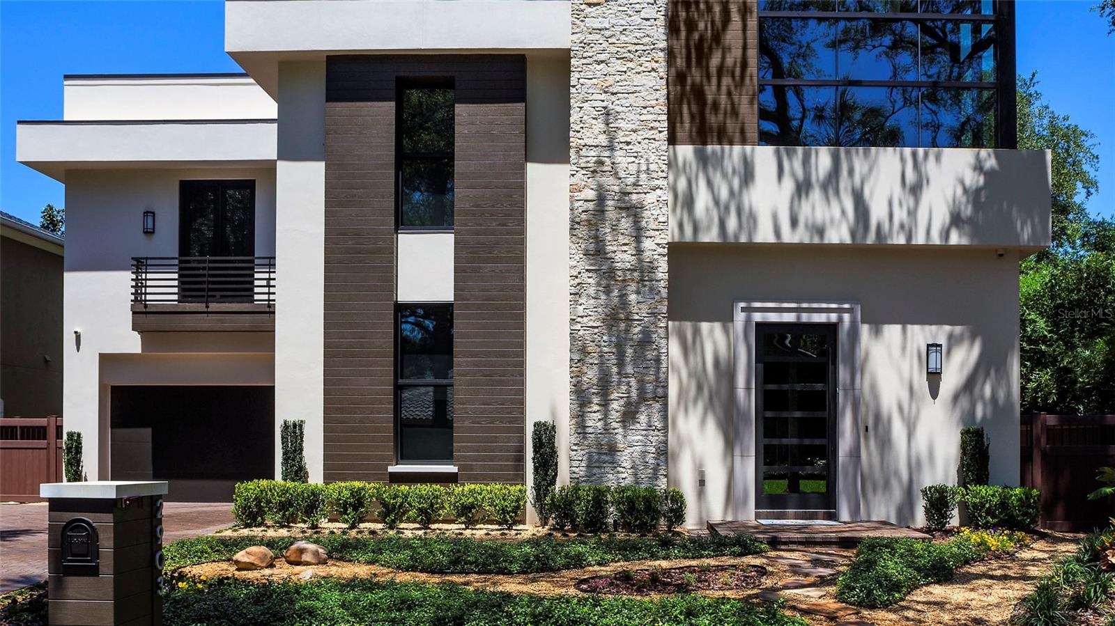 VILLA ROSA PARK - Residential
