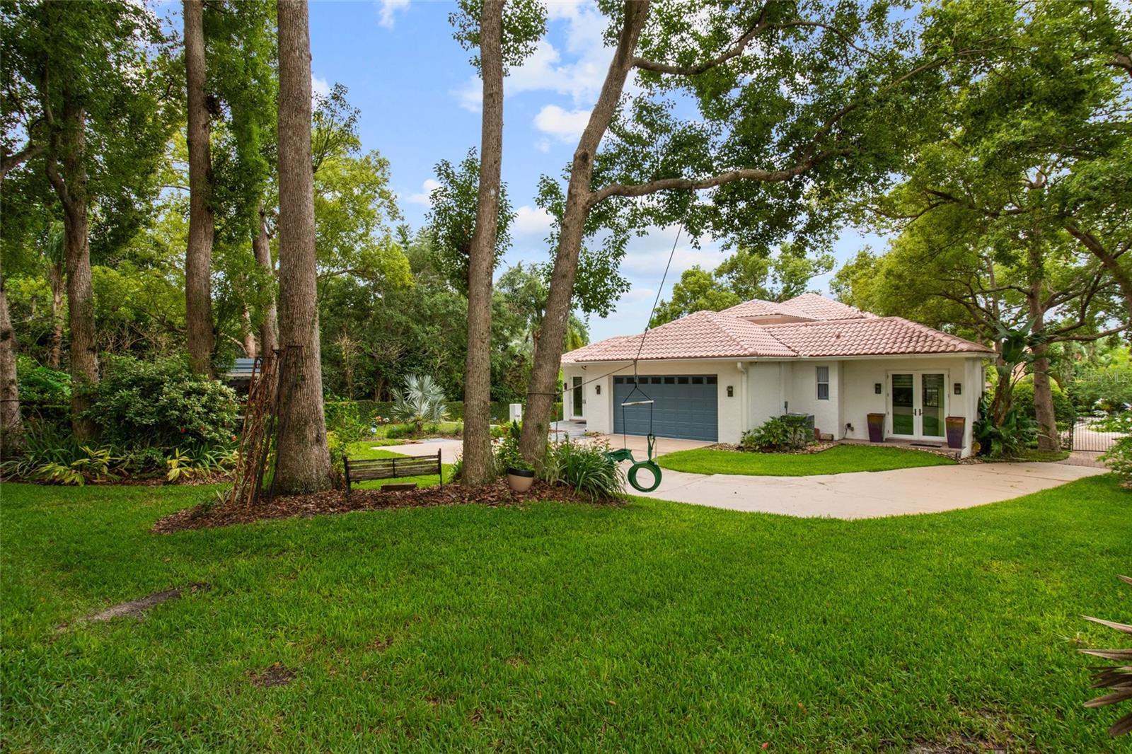 SPRING LAKE POINTE - Residential