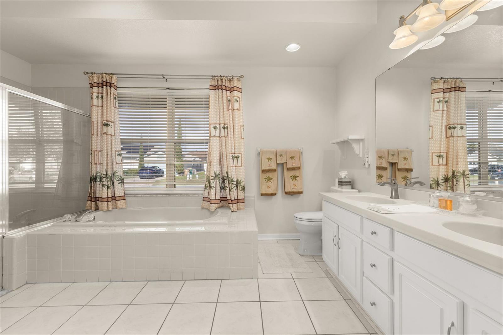 LINDFIELDS UNIT 3 - Residential