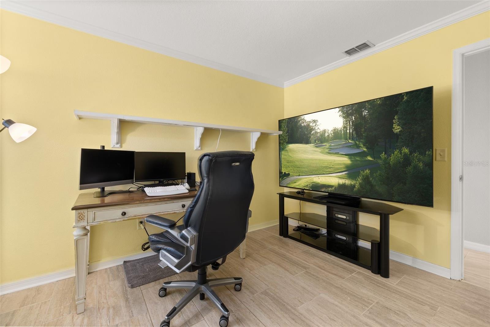 LINDFIELDS UNIT 3 - Residential