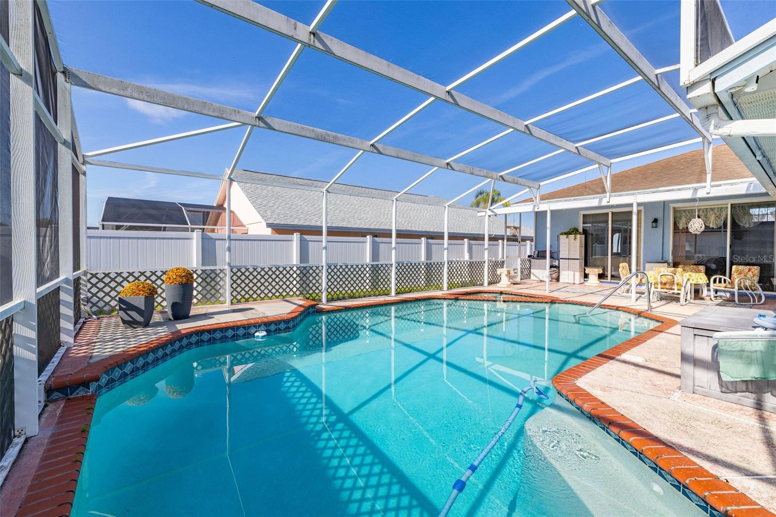 LINDFIELDS UNIT 3 - Residential