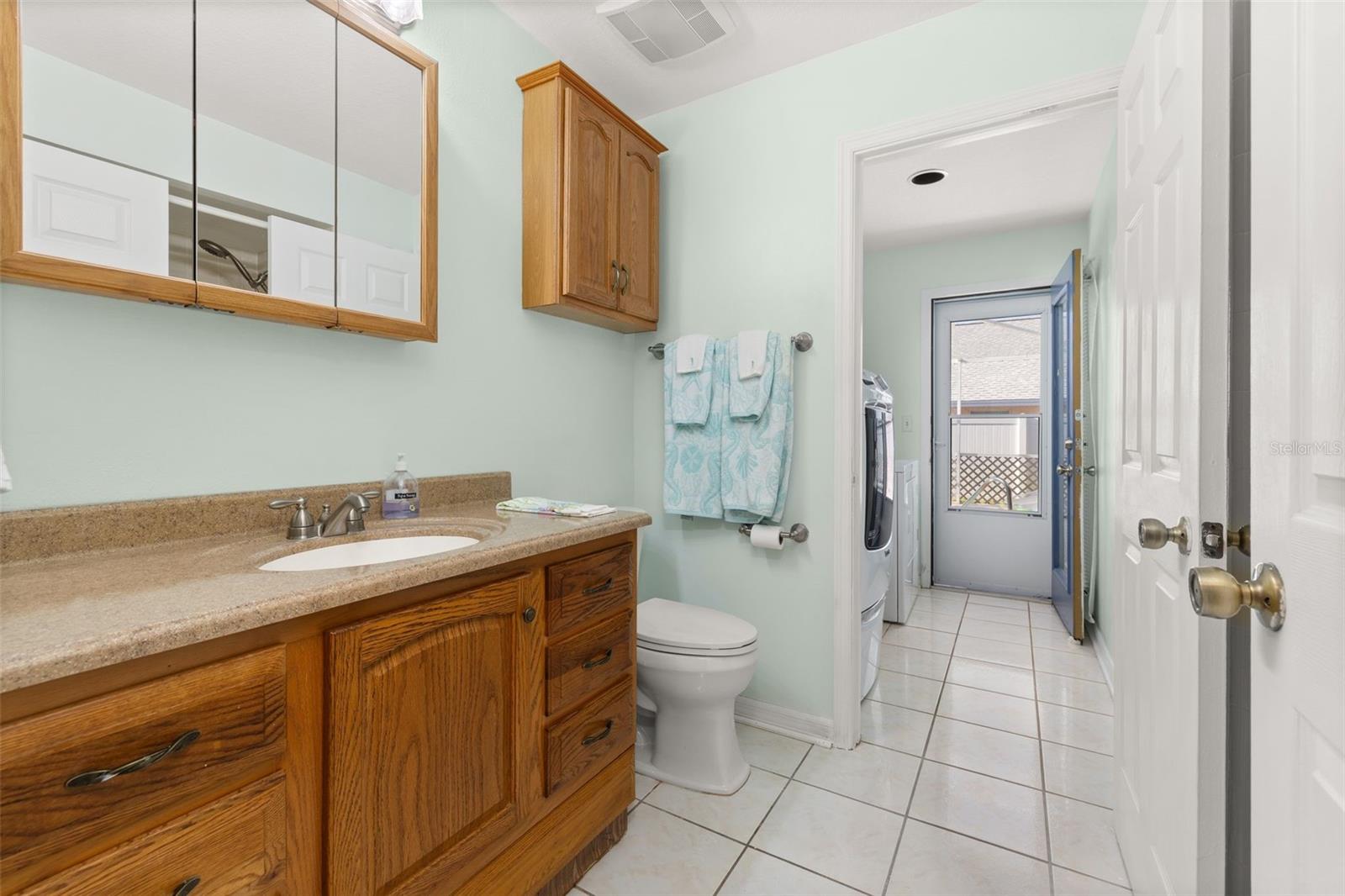 LINDFIELDS UNIT 3 - Residential