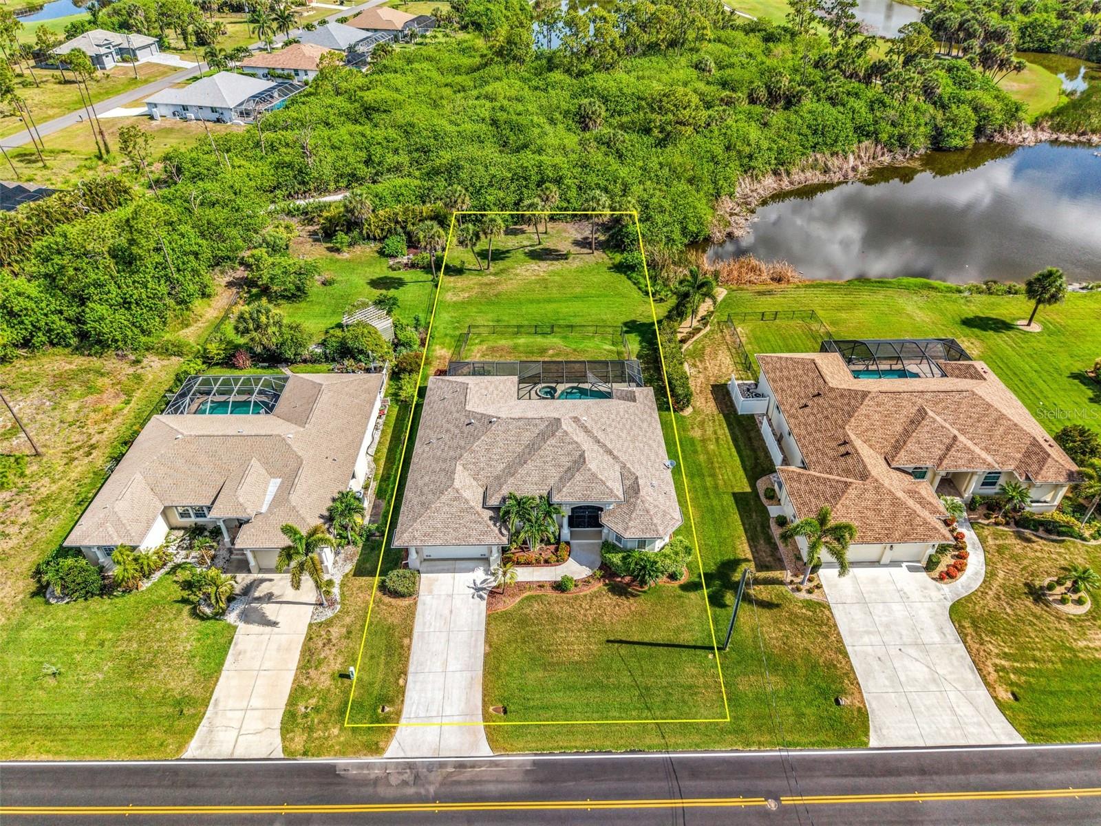 ROTONDA WEST PINE VALLEY - Residential