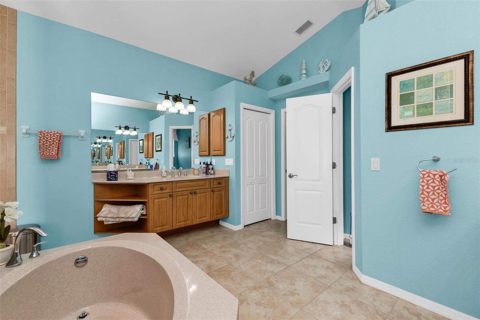 ROTONDA WEST PINE VALLEY - Residential