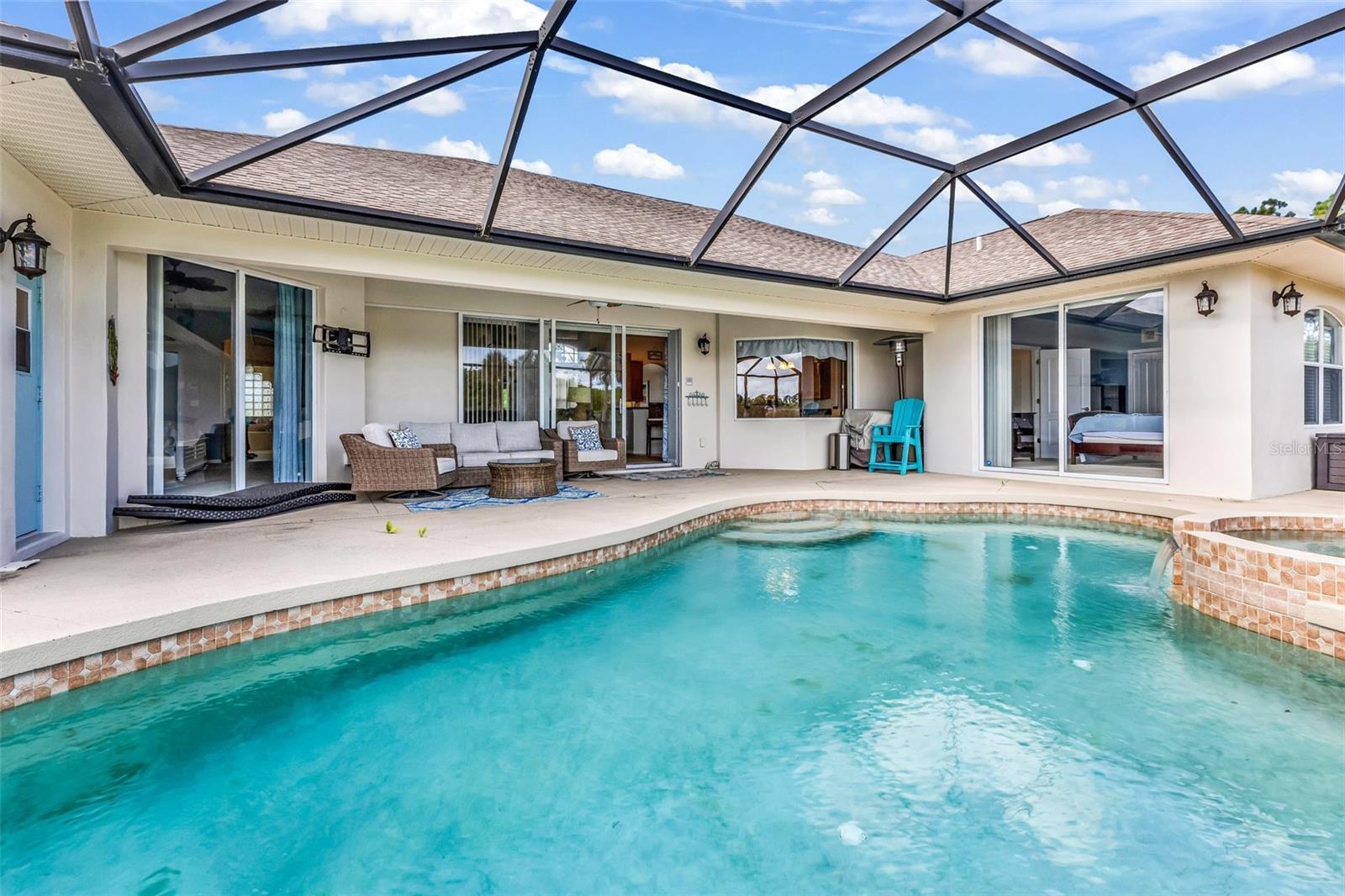ROTONDA WEST PINE VALLEY - Residential