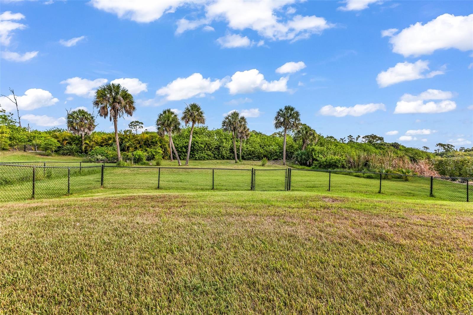 ROTONDA WEST PINE VALLEY - Residential