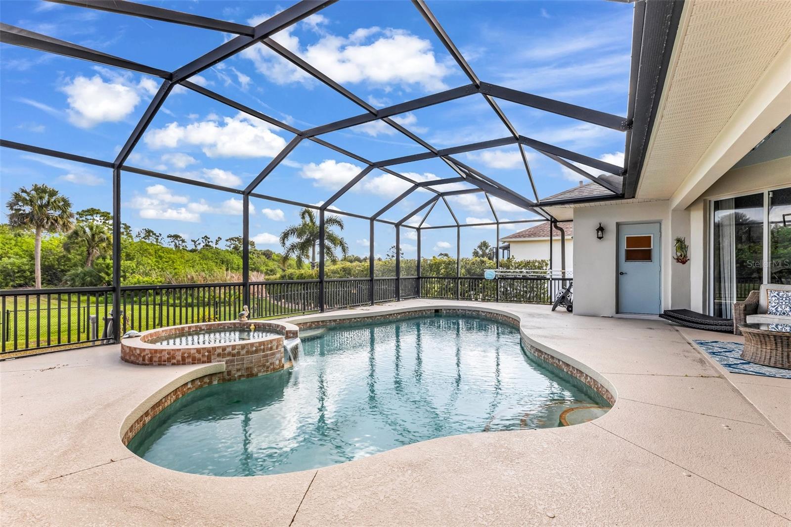 ROTONDA WEST PINE VALLEY - Residential