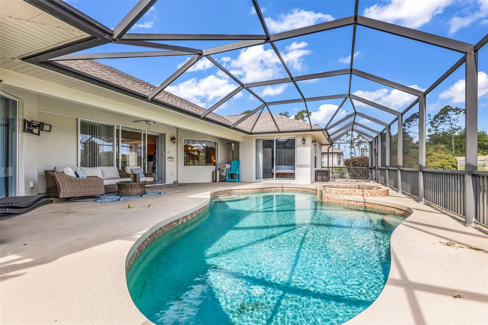 ROTONDA WEST PINE VALLEY - Residential