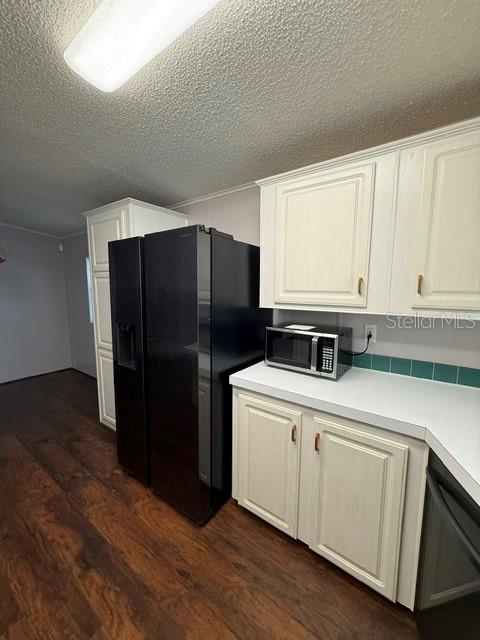 LEISURE LAKE VILLAGE CONDO - Residential Lease