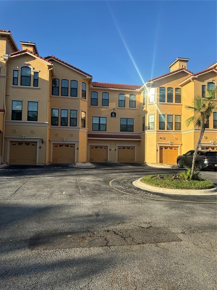 GRAND VENEZIA AT BAYWATCH CONDO - Residential Lease