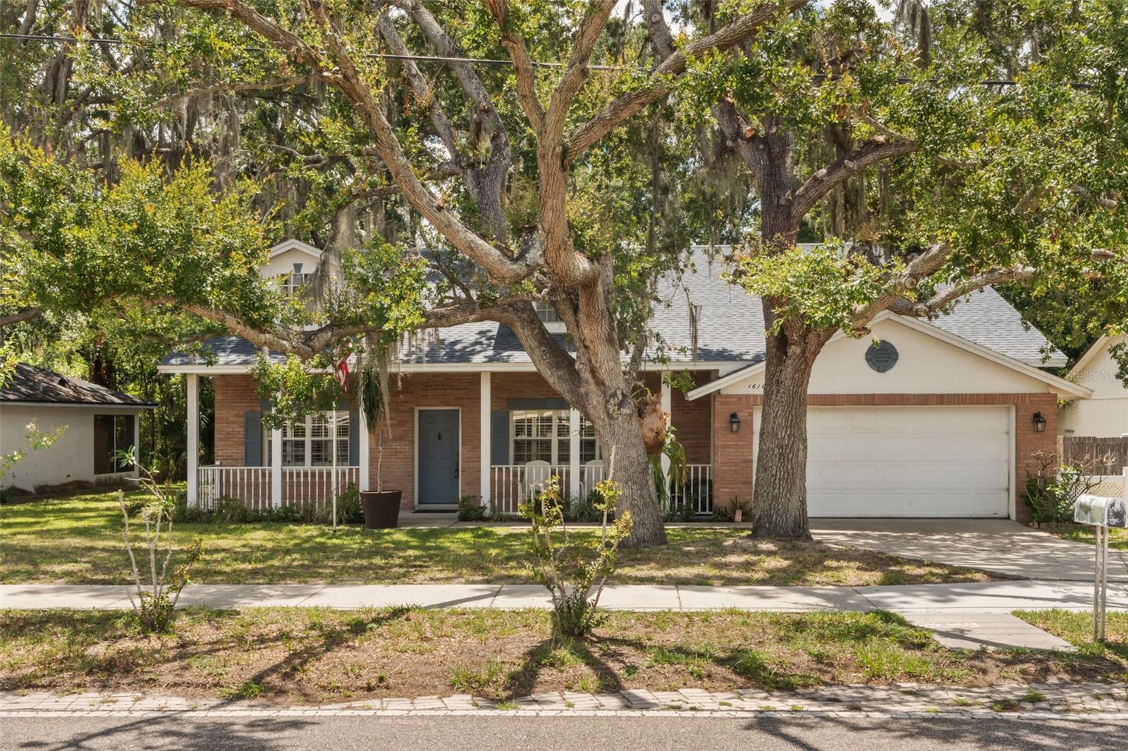 ORANGE COVE - Residential