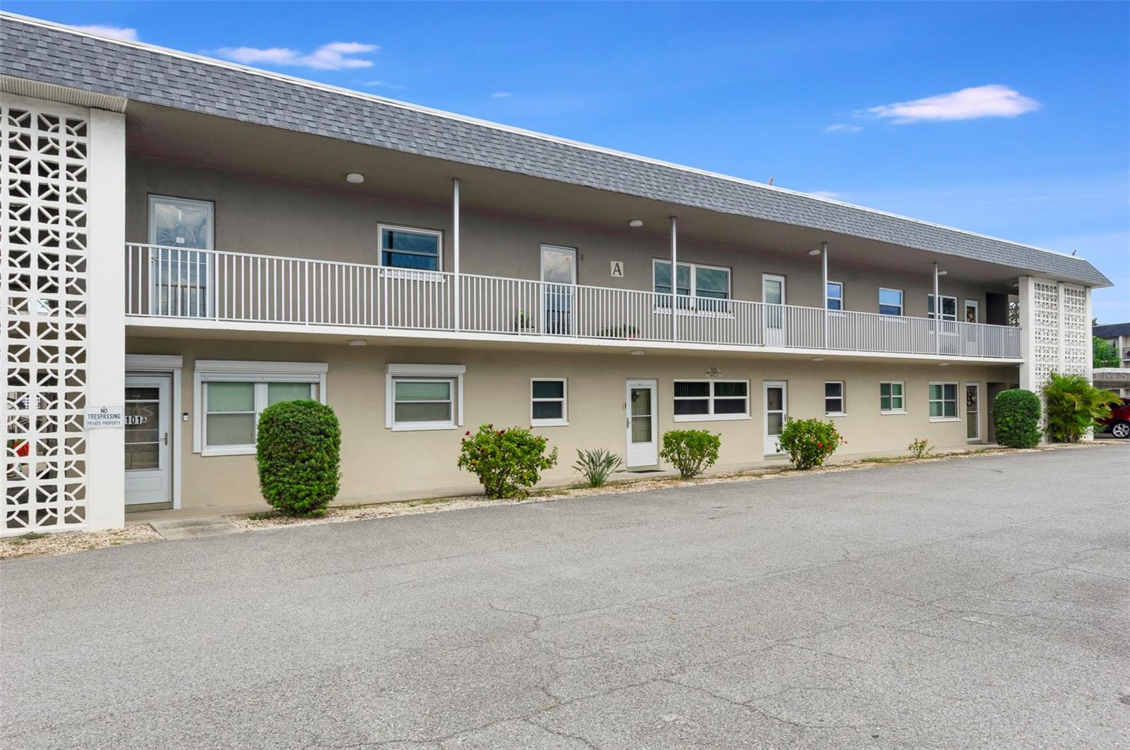 TYRONE GARDEN APTS CONDO - Residential