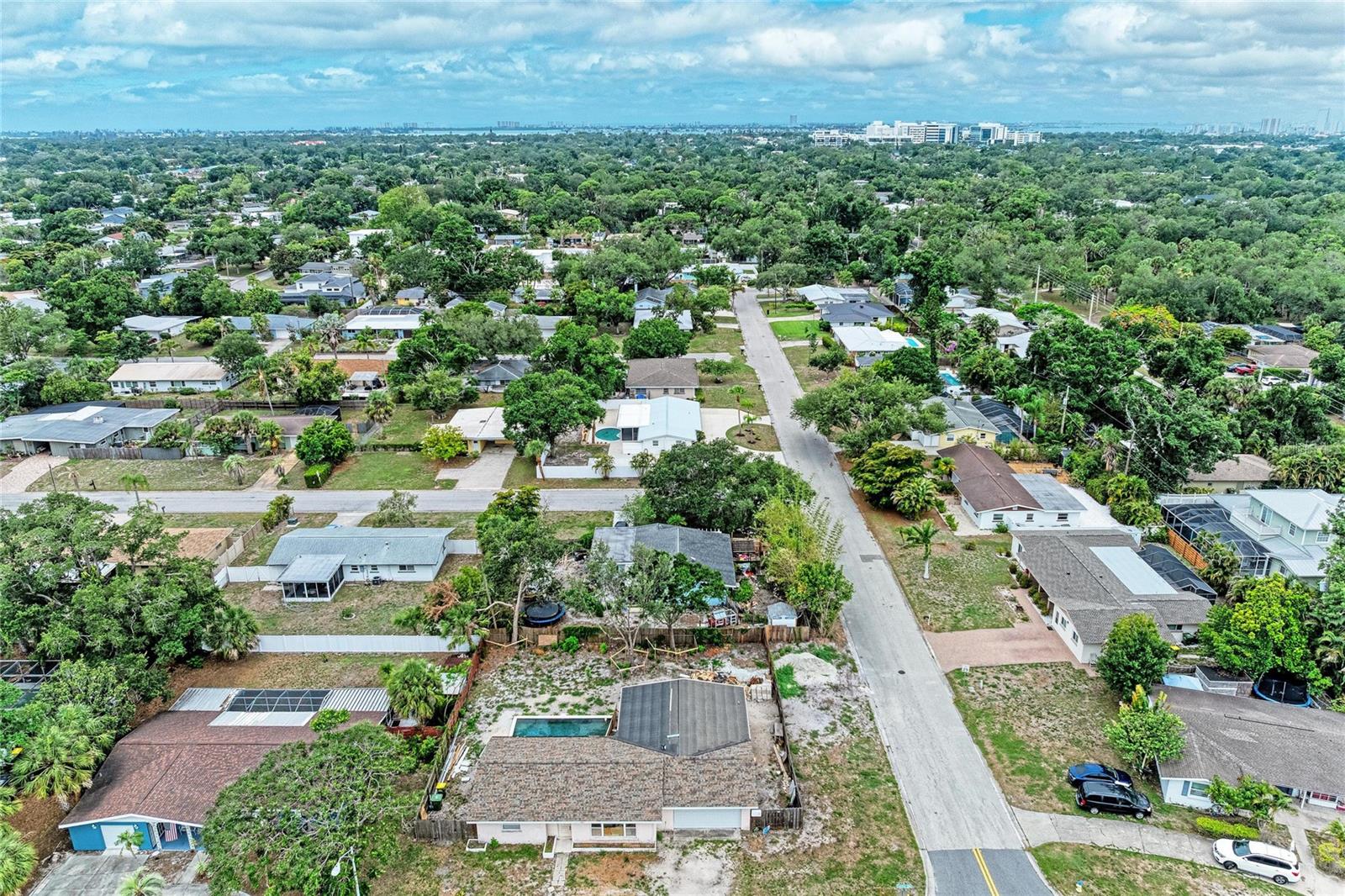 SOUTH GATE - Residential