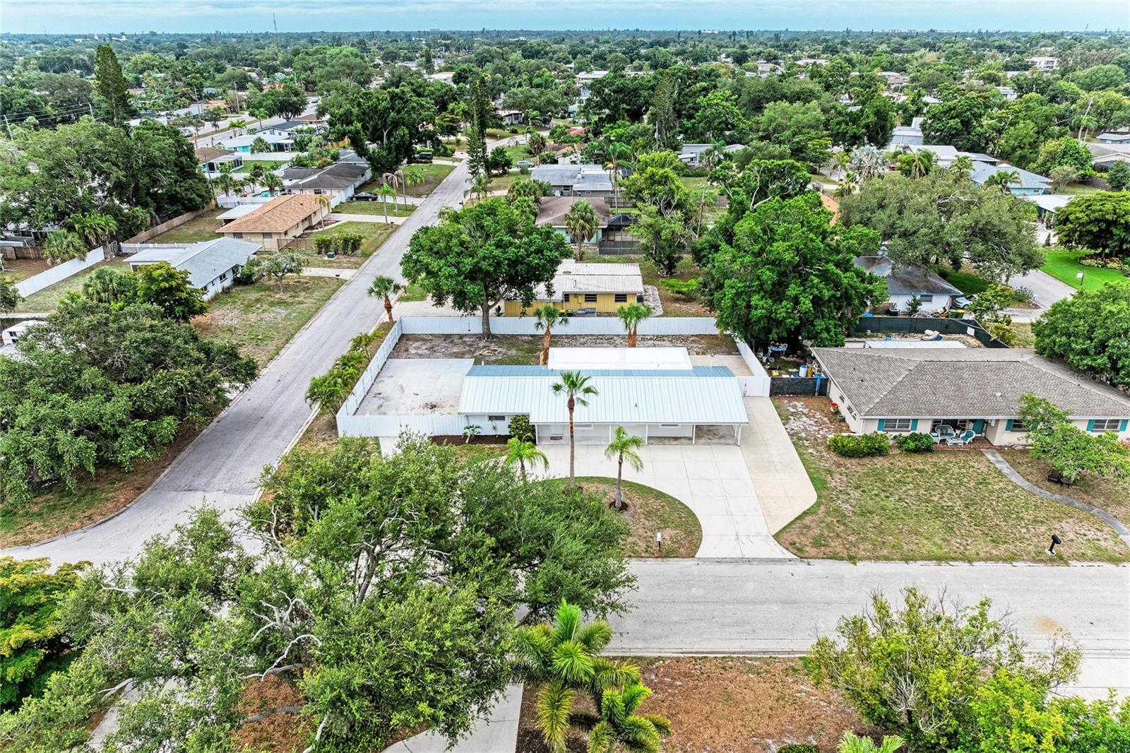 SOUTH GATE - Residential